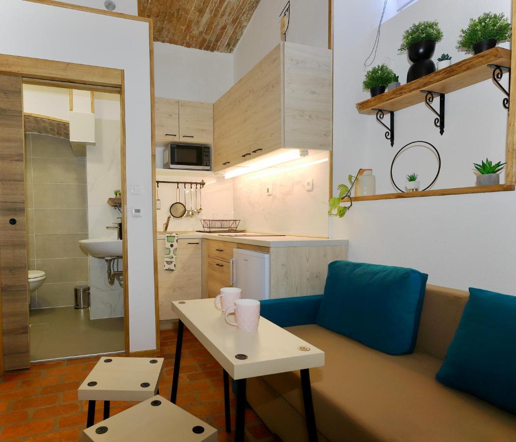 Podroom Apartments Ljubljana Eksteriør billede
